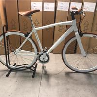 Bicicletta scatto fisso