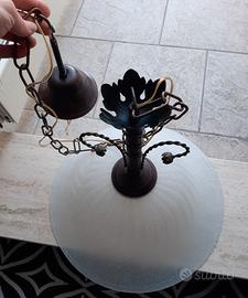 Due  lampadari tinello/ cucina. 