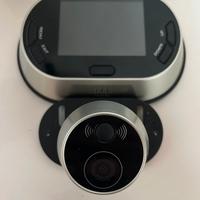 Spioncino digitale per porta con schermo