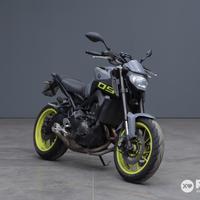 YAMAHA MT-09 850