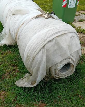 ANTIGRANDINE ROTOLO  TESSUTO  NON TESSUTO 