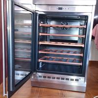 Cantinetta Vini  "Smeg"