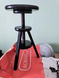 Sgabello per piano forte