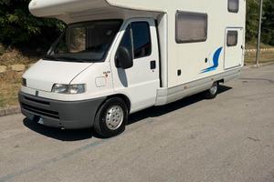 CAMPER IVECO ELNAGH 2002  CON FOTOVOLTAICO