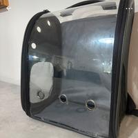 Trasportino cani piccoli o gatti.