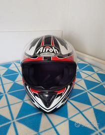 Caschi e guanti da moto