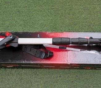Tagliasiepi multifunzione telescopico a batteria