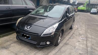 PEUGEOT 5008 2009-2017 2.0 HDi 5 Porte