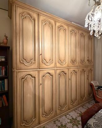 Armadio in legno, stile veneziano