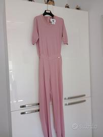 tuta  colore rosa antico 