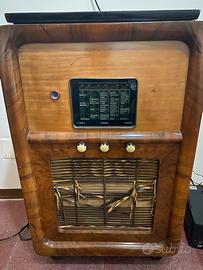Radio + giradischi d’epoca CGE