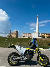 HUSQVARNA 701 SM