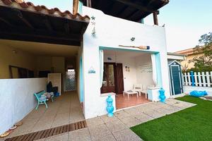 CASA PISANO: mare a 200m - 7 posti - Pula a 1 km