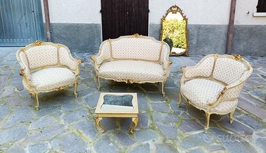 Salotto stile Luigi XV, divano 2 poltrone tavolino