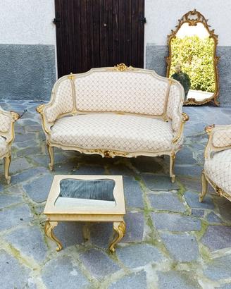 Salotto stile Luigi XV, divano 2 poltrone tavolino