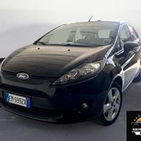 Ford Fiesta 5p 1.2 16v Titanium 82cv ( METANO )