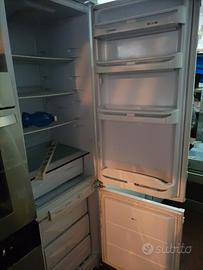 frigorifero marca Indesit da incasso 