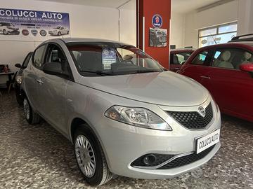 Lancia Ypsilon 0.9 B/M TwinAir Ecochic
