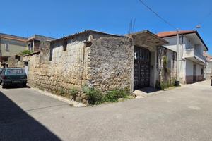 CASA INDIPENDENTE A CASAPESENNA