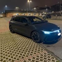 Volkswagen Golf 8.5 R-Line Plus etsi 150 cv