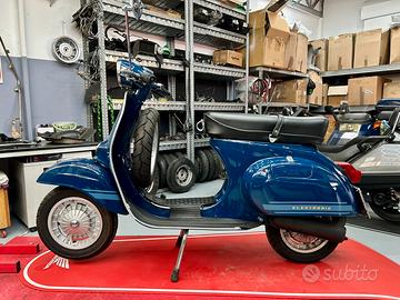 Piaggio vespa 125 ET3 targa originale