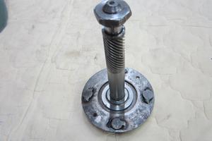 Perno Mozzetto Ruota Anteriore Vespa Faro Basso