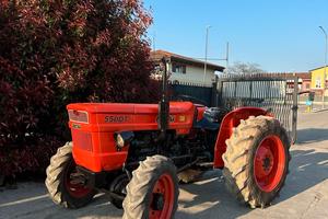 T48 Trattore Fiat 550 DT 4x4