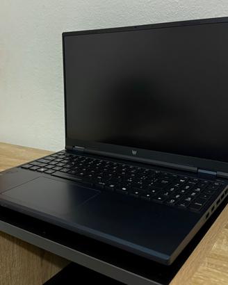 Notebook predator - RTX 4060, i9 14900HX, 16 GB
