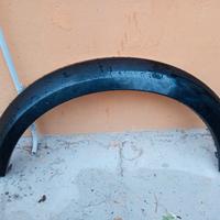 Parafanghino sinistro 