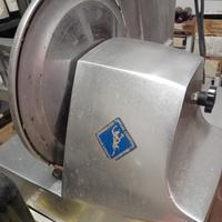 affettatrice professionale 