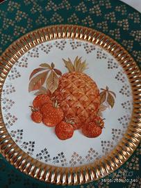 piatto vintage porcellana appoggio parete oggetti 