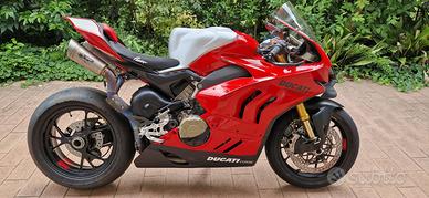 Carene Flamingo per Panigale V4