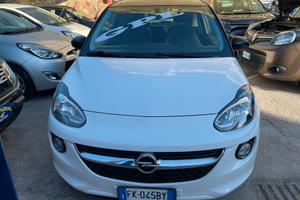 Opel Adam 1.4 87 CV GPL Tech Black Jack