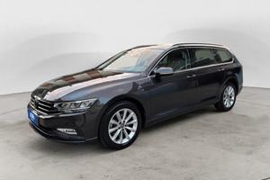 VOLKSWAGEN Passat Variant 2.0 TDI SCR EVO DSG Bu