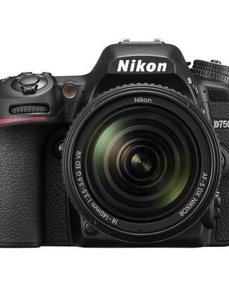 Nikon D7500 + AF-S 18-140mm G ED VR - "NUOVA"