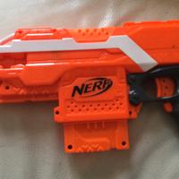 Pistola nerf N-Strike Elite Stryfe