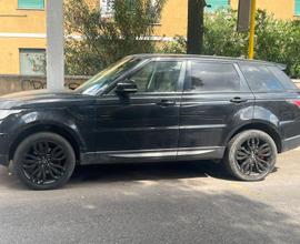Range Rover Sport Dinamic motore perfetto