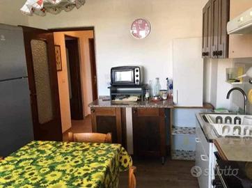 Poggiofranco singola a studentessa