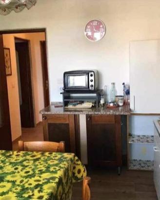 Poggiofranco singola a studentessa