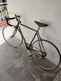 BICI  D'EPOCA  DA CORSA " LUVI"