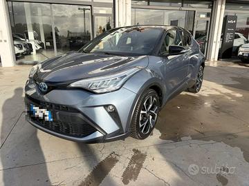 TOYOTA C-HR 2.0 Hybrid E-CVT Trend