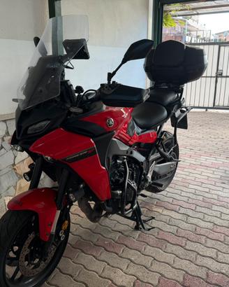 Yamaha tracer 9  moto
