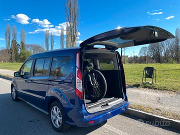 Ford Grand Tourneo Connect - Titanium - P.L.