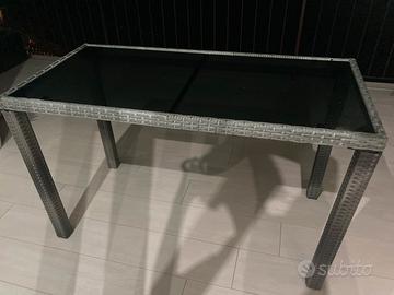 Tavolo in  Polyrattan NUOVO