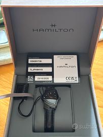 Hamilton Ventura S Quartz "Black & Gold"