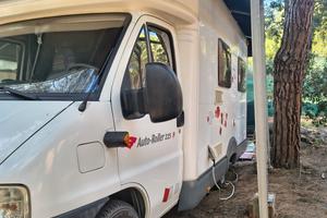 Autoroller 25P autocaravan 3 posti