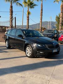 Skoda Octavia 1.6 TDI SCR 115 CV Executive