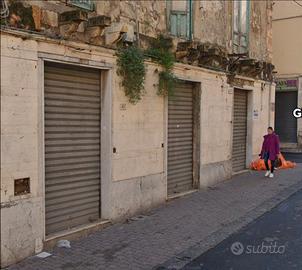 Locale uso commerciale