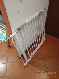 cancelletto di sicurezza bambini o animali domesti