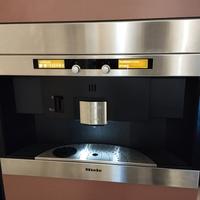 lMacchina caffè incasso Miele CVA 2660 Nespresso